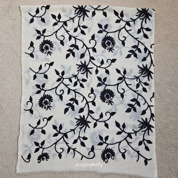 Ivory Wool Scarf with Black Chain Stitch Embroidery - Picture 8 of 14